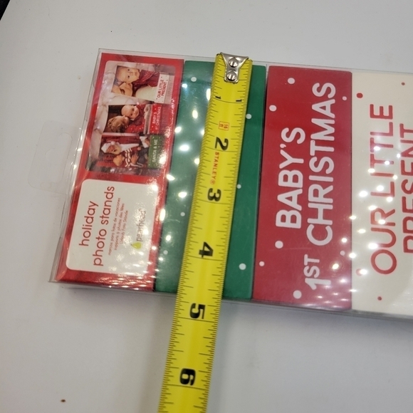 Pearhead Holiday Photo Stands - set of 3 - Picture 2 of 4